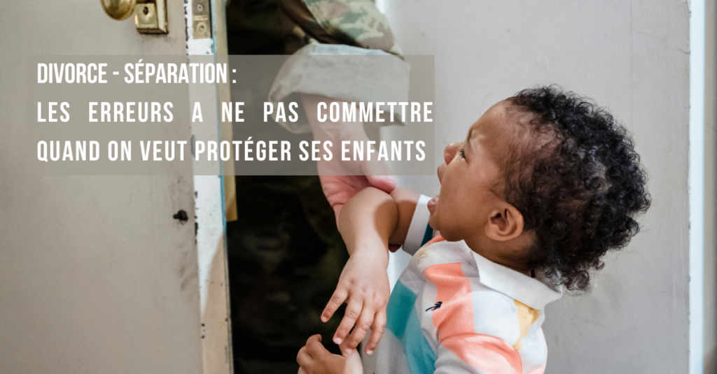 Deux parents annoncent leur séparation à leur enfant dans un cadre rassurant.